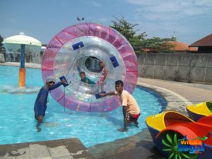Wisata bahari waterpark tegal