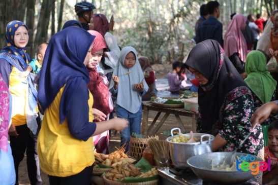 Pasar Slumpring Tegal